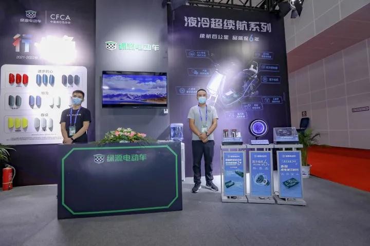科技赋能——VR虚拟赛车体验火爆全场